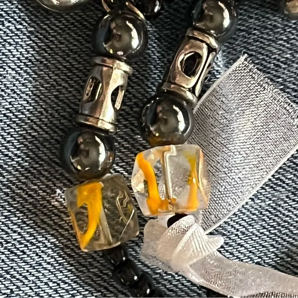 Sports fan black and yellow beaded wrap charm bracelet